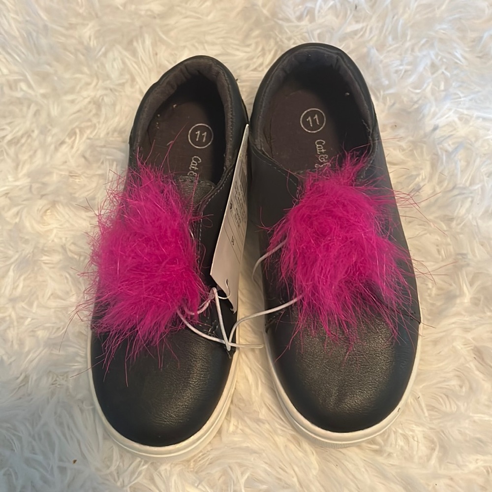 New cat & Jack girls sneakers size 11
